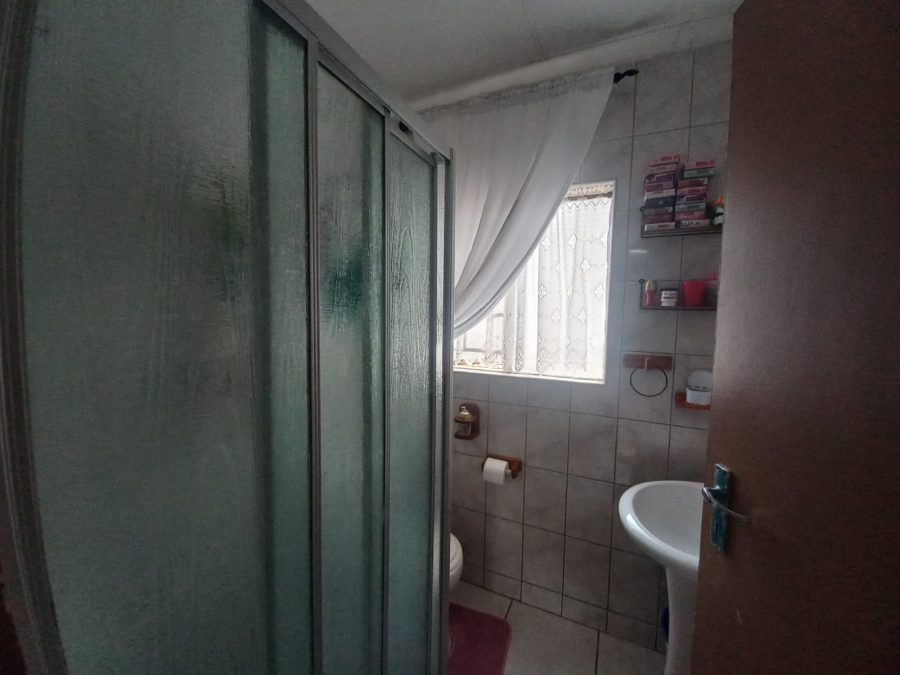 4 Bedroom Property for Sale in Safari Gardens North West